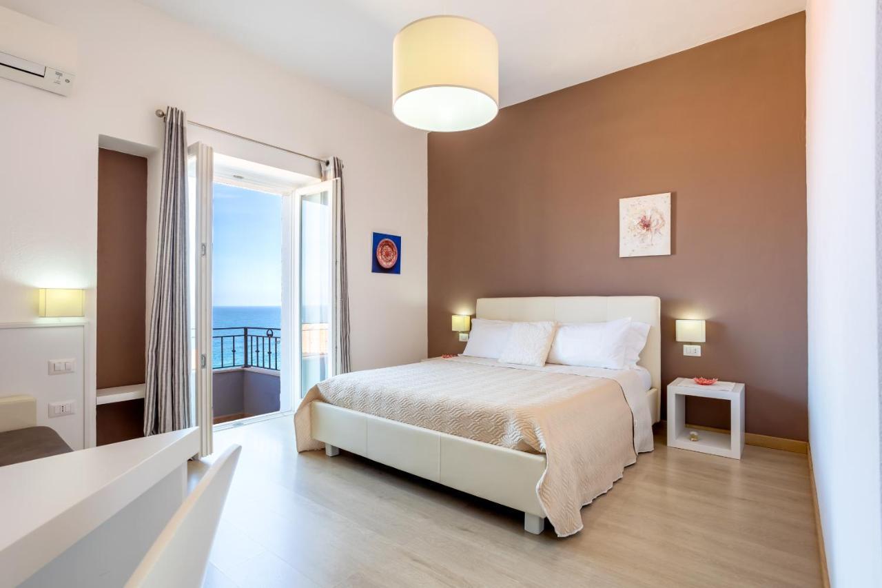 Appartamento Moderno Con Vista Mare Castelsardo Zewnętrze zdjęcie